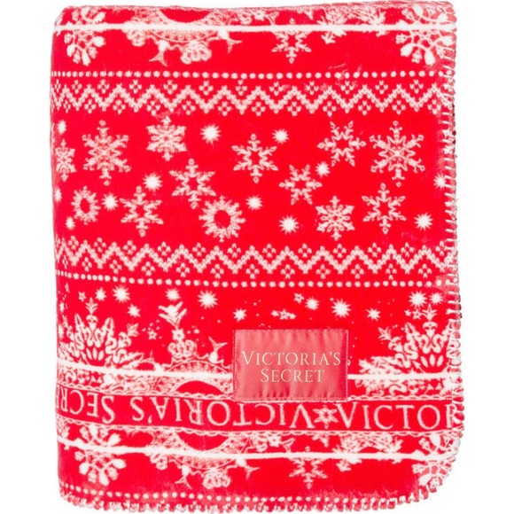 Victoria’s Secret plush fleece blanket Christmas holiday red white snowflake ‘22 - Picture 2 of 6
